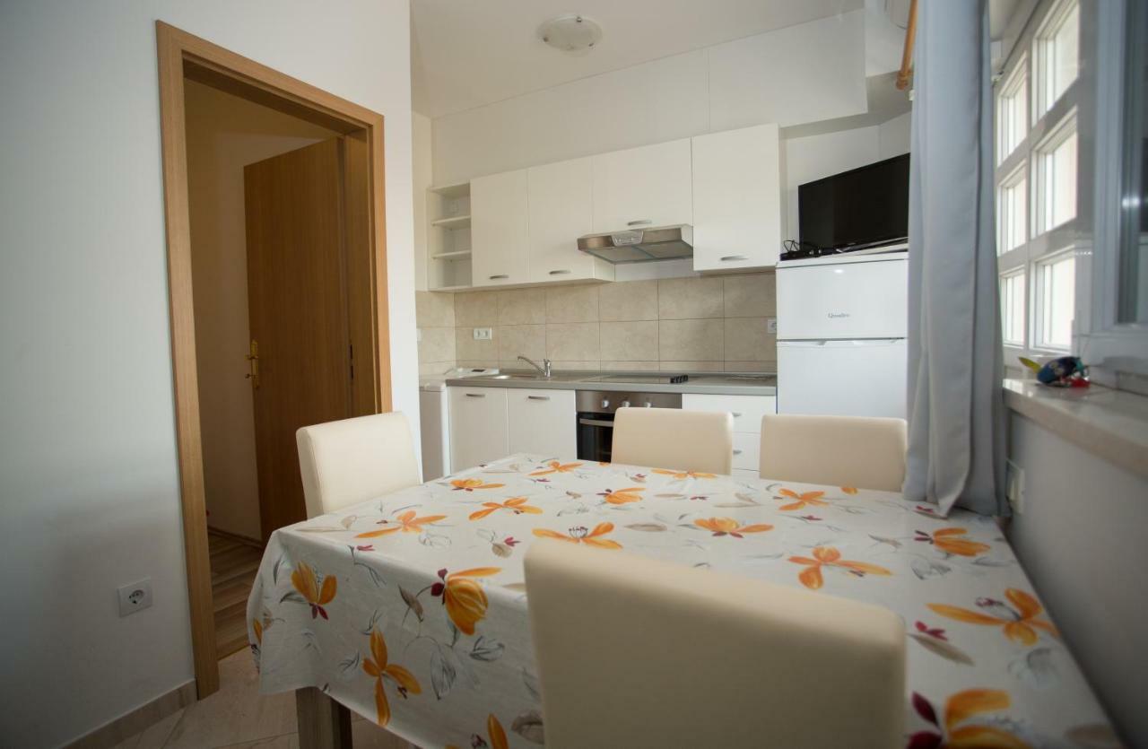 Apartment Ribica Kastela Dış mekan fotoğraf